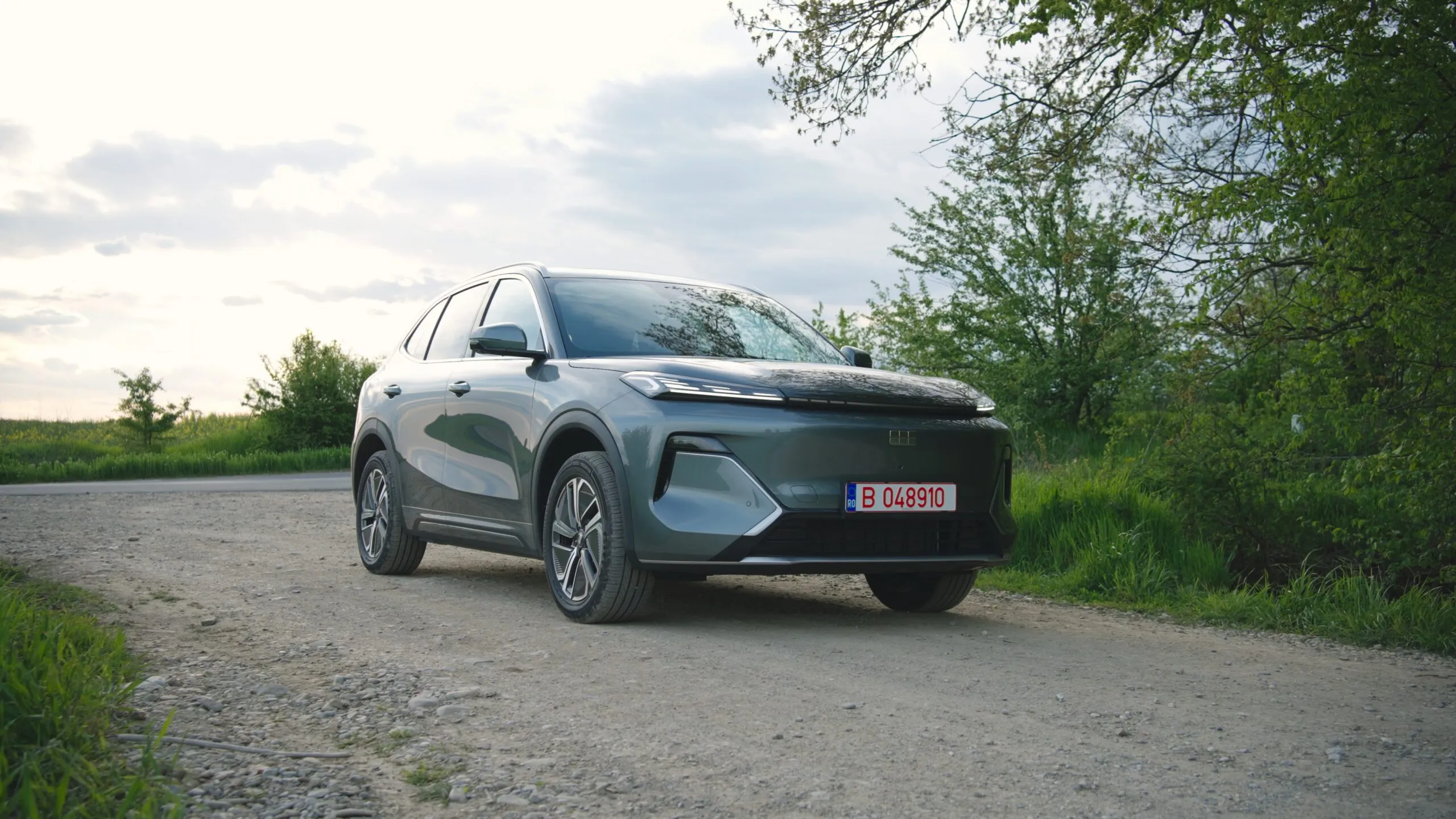 Geely Starray EM-i: SUV-ul plug-in hybrid care promite consum de sub 5 l/100 km